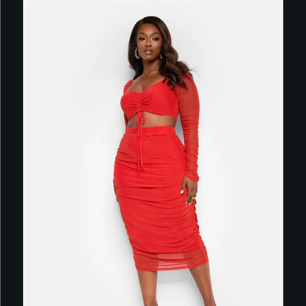 Plus-Size Red Skirt Set